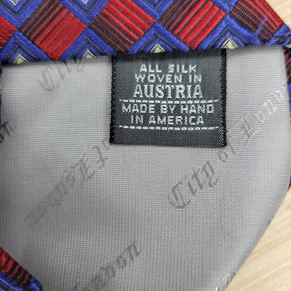 City of London by Ferrell Reed for Nordstrom Silk Tie Blue Red Geometric USA - Picture 6 of 7